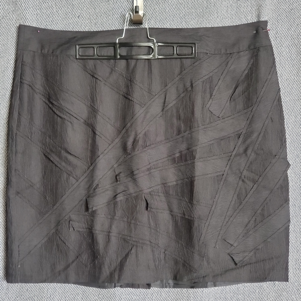 Addition-Elle - Black Skirt - Random Fabric Strip Accents- Size 22 - BNWT